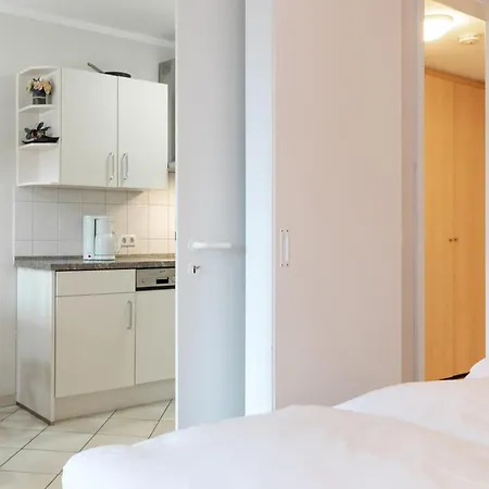 Strandurlaub Mit Der Familie - Mit Balkon In Apartment